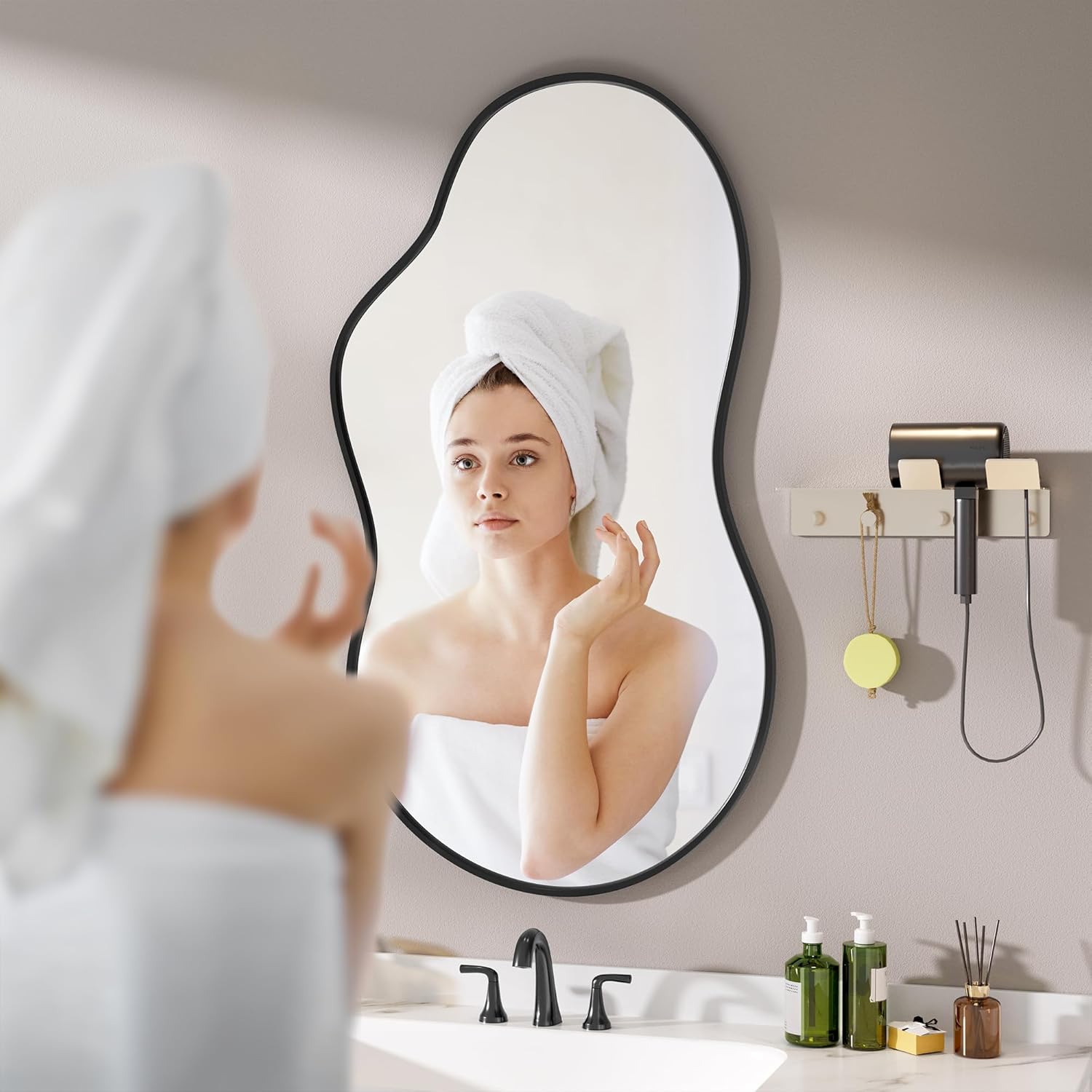 Hasipu Asymmetrical Wall Irregular Mirror KM-BGZ5090